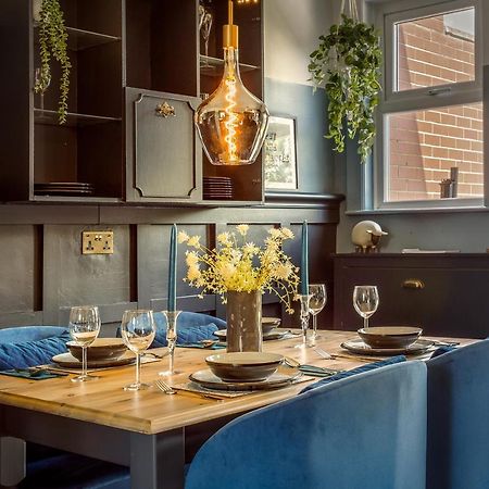 Stylish Romantic Country Escape Near Chester Christleton 外观 照片